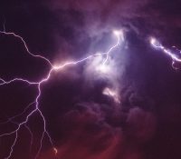 Став хлопця якого засягнув блиск є важный
