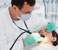 Зубны лікарї несуть согласны з повинностьов выставити пацєнтом PN