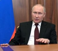 Путін вызнав самозваны републікы і нарядив посланя вояків
