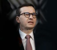 Польща хоче помочі при розсліджаню войновых злочінів
