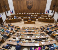 Депутаты одкрыли засіданя парламенту