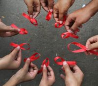 Молодеж Червеного крижа сі припомяне світовый день боя проти HIV