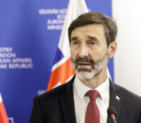 Бланар буде участный на засіданю Рады міру