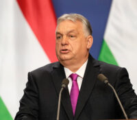 Кошта вызвав Орбана не блоковати пожычку Україні