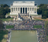 На протестaх проти Трампови брало подля одгадів участь 8 міліонів людей